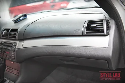 실내랩핑으로 오랜된 느낌을 리프레쉬 하세요! BMW E46 325i 실내 인테리어 트림을 새롭게 단장~ 3M 브러쉬드  티타늄으로 랩핑했어요. /  하남, 강동랩핑 스타일랩 / 하남, 송파, 강동, 경기광주