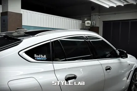 BMW G06 X6 윈도우몰딩, 루프랙, 후면 엠블럼 크롬죽이기 / 헤드라이트, 테일램프 스모그 PPF 시공/ 디바인쉘 스모키 그레이 / 강동크롬죽이기, 강동랩핑 / 하남시 초일동
