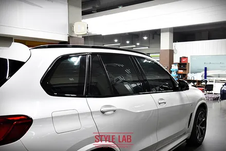 BMW X5 크롬죽이기(블랙아웃), 디퓨저, 사이드미러 랩핑 / 3M 유광블랙 랩핑으로 심플하고 무게있게 변신 / 하남, 송파, 강동, 경기광주