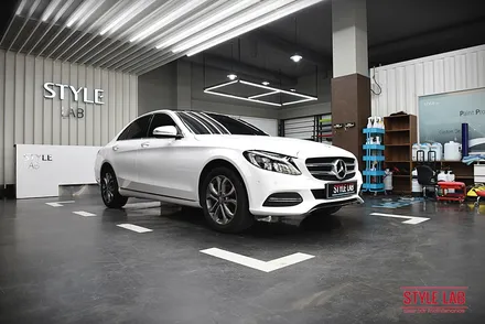 벤츠 C클래스 C200 중고차 구매 후 바로 랩핑으로 색상 바꿔주기! 3M 유광 화이트 전체랩핑 했습니다. 하남랩핑 전문점 스타일랩에서 시공했어요. / 하남, 송파, 강동, 경기광주