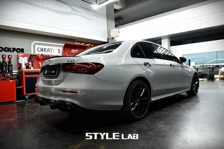 벤츠 E클래스 E53 AMG 포르쉐 크레용 컬러로 전체랩핑 / 고광택 초크그레이 / 하남 스타일랩 / 하남시 초일동