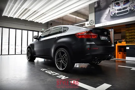 BMW E71 X6M. 3M 사틴블랙 전체랩핑. 기존랩핑 제거 / 랩핑 재시공을 하남 스타일랩에서 받는 이유는? / 하남, 송파, 강동, 경기광주
