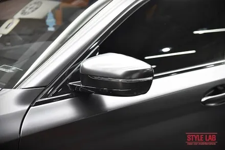 화이트에서 블랙으로 변신!~ BMW 530i 전체랩핑 했습니다. 3M 사틴 블랙은 언제나 인기최고. 블랙그릴과 실내랩핑, 크롬죽이기까지! 하남랩핑 전문점 스타일랩 / 하남, 송파, 강동, 경기광주