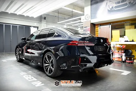 BMW 530i 메디테리안 블루에 강력한 갑옷을 입혀보자. 본넷은 장폭 써야지! PPF 시공 탑클래스가 있는 하남 스타일랩 / 하남시 초일동