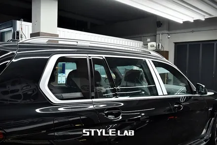 BMW X7 LCI 모델 올블랙 만들기. 블랙그릴 교체와 크롬죽이기 랩핑 / 하남시 초일동