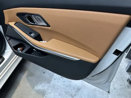 울산 BMW 3시리즈 G20 조수석 도어트림 가죽 뜯김 복원하기 / 울산 북구, 부산, 포항