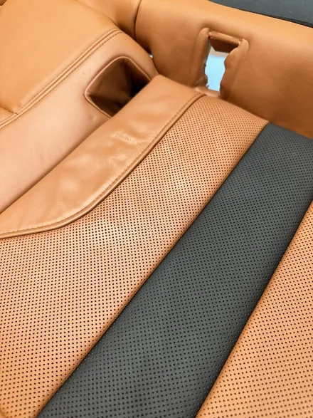 울산 자동차 가죽시트 변색 복원하기_BMW M5 / 울산 북구, 부산, 포항