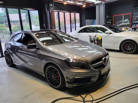 벤츠 A45 AMG 도어트림 가죽 뜯김 손상 자동차 복원하기 / 울산 북구, 부산, 포항