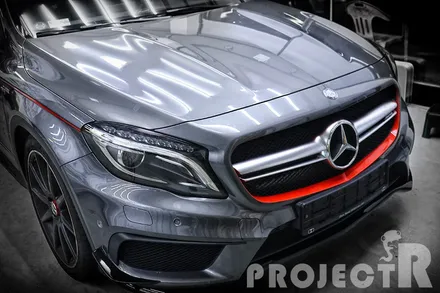 벤츠 GLA45 AMG 에이버리 유광 레드 포인트 그릴 랩핑 by 부천 프로젝트R / 부천 원미구 상동