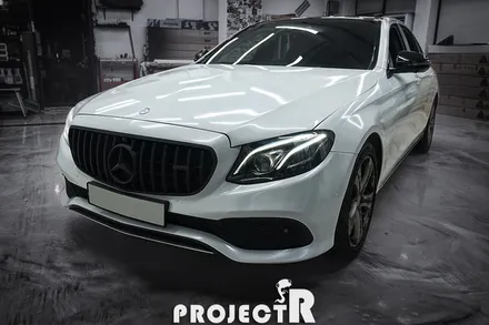 벤츠 E클래스 E300 전체랩핑, 에이버리 다이아몬드 화이트 시공기, 인천랩핑 프로젝트알 / 부천 원미구 상동