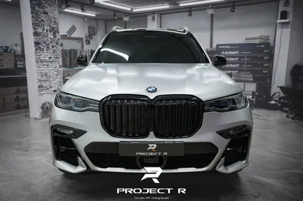 BMW X7 전체 랩핑, 에이버리 사틴 실버 메탈릭 시공, 부천 자동차랩핑 프로젝트R / 부천 원미구 상동