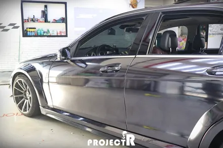 벤츠 C63 AMG 블랙크롬 전체 풀 랩핑으로 확실한 드레스업 튜닝 by 부천 프로젝트R / 부천 원미구 상동