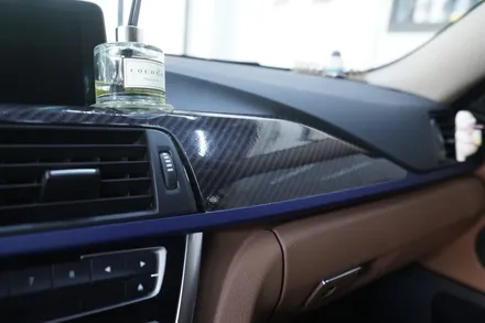 부천 BMW 4시리즈 열차단 썬팅, 글라스틴트 선셋 윈도틴팅 및 실내 카본 랩핑 시공기 by 프로젝트R / 부천 원미구 상동