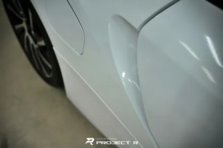 BMW i8 에이버리 유광 화이트펄 전체 랩핑, 부천 자동차랩핑 프로젝트알 / 부천 원미구 상동