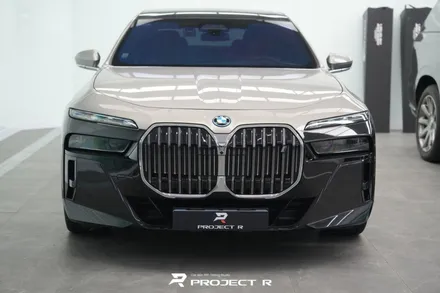 부천 랩핑, BMW 7시리즈 i7 뒷범퍼 사고 오토벨벳 리페어블랙 재시공 / 부천 원미구 상동