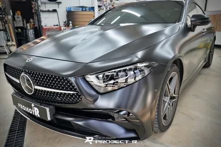 벤츠 CLS 300d 전체 랩핑 에이버리 사틴블랙 시공, 부천 자동차랩핑 전문 프로젝트알 / 부천 원미구 상동