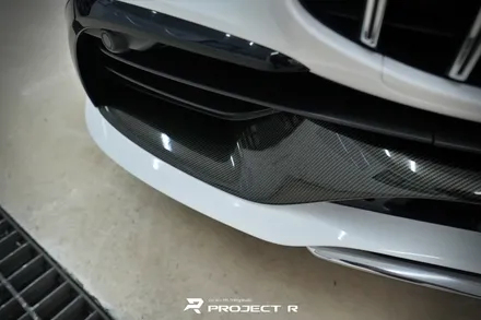 벤츠 AMG GT 4도어 에이버리 유광 화이트 전체 랩핑, 부천 자동차랩핑 프로젝트알 / 부천 원미구 상동