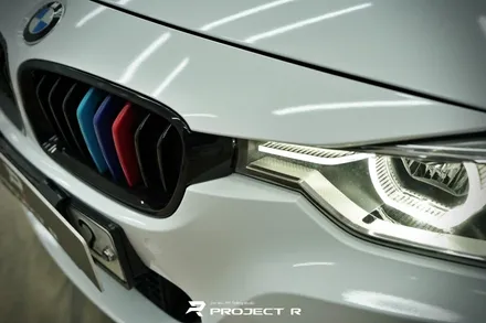 BMW 3시리즈 전체 랩핑, 에이버리 유광 화이트 시공, 부천 자동차랩핑 전문 프로젝트알 / 부천 원미구 상동