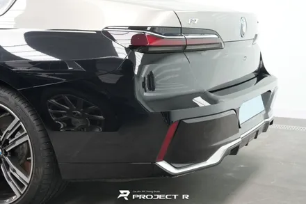 부천 랩핑, BMW 7시리즈 i7 뒷범퍼 사고 오토벨벳 리페어블랙 재시공 / 부천 원미구 상동