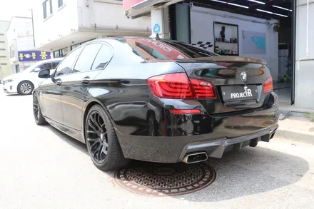 부천랩핑 전문점 bmw 520d 블랙유광 전체시공기 / 부천 원미구 상동