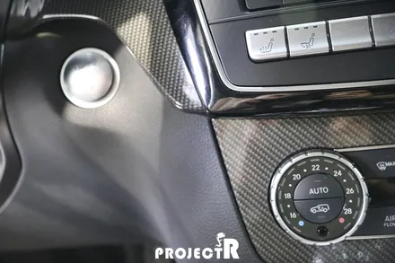 벤츠 GLE 클래스 350d 실내 하이그로시 관리, 유광 리얼 카본 랩핑으로 해결 by 부천 상동 프로젝트R / 부천 원미구 상동