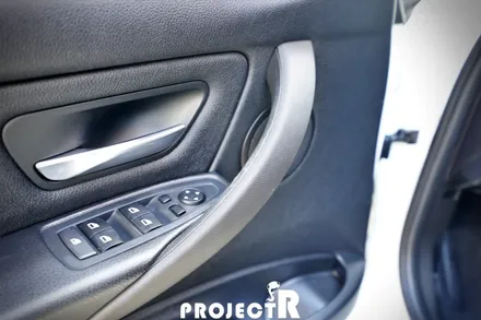 BMW 3시리즈 글라스틴트 선셋 열차단 썬팅(윈도틴팅), 3M2080 매트릭스블랙 실내 포인트 랩핑 by 프로젝트알 / 부천 원미구 상동