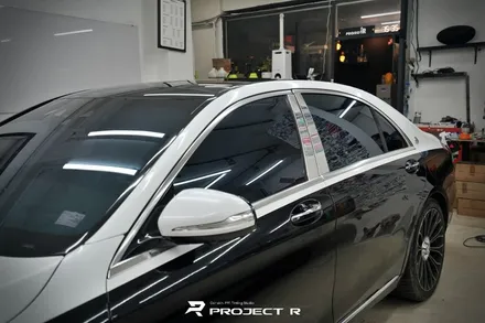 벤츠 S클래스 마이바흐 S650 투톤 랩핑, 상단 에이버리 유광 실버 메탈릭 시공, 부천랩핑 프로젝트알 / 부천 원미구 상동