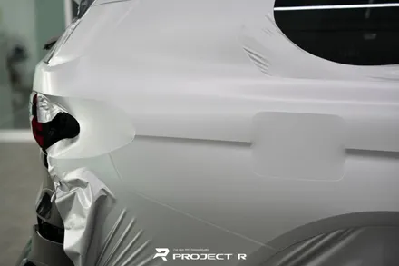 부천 랩핑, BMW X7 사고수리 후 부분 랩핑 재시공, 에이버리 사틴 실버메탈릭 / 부천 원미구 상동