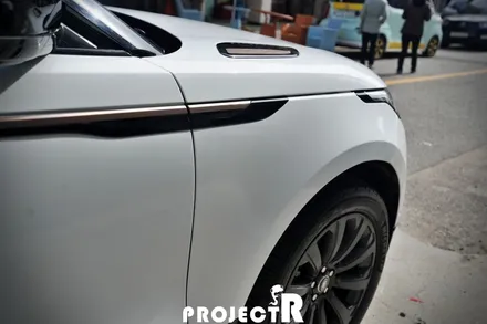 랜드로버 레인지로버 벨라 에이버리 유광 화이트 전체 랩핑, 부천 자동차랩핑 프로젝트알 / 부천 원미구 상동