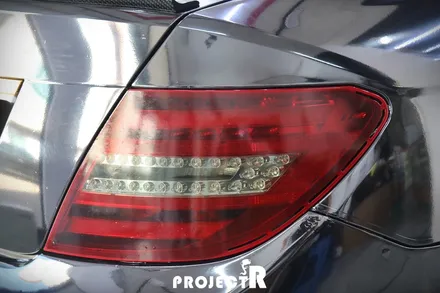 벤츠 C63 AMG 블랙크롬 전체 풀 랩핑으로 확실한 드레스업 튜닝 by 부천 프로젝트R / 부천 원미구 상동