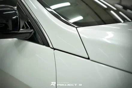 부천랩핑 벤츠 E클래스 고광택 전체랩핑, 비닐프로그 화이트펄 시공 프로젝트알 / 부천 원미구 상동