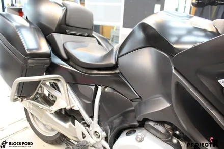 부천랩핑전문,바이크전체랩핑 bmw r1200rt 에이버리 사틴블랙 후기 / 부천 원미구 상동