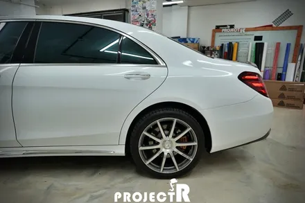 부천 랩핑 전문점, 벤츠 S63 AMG 에이버리 유광 화이트 전체 랩핑 in 프로젝트알 / 부천 원미구 상동