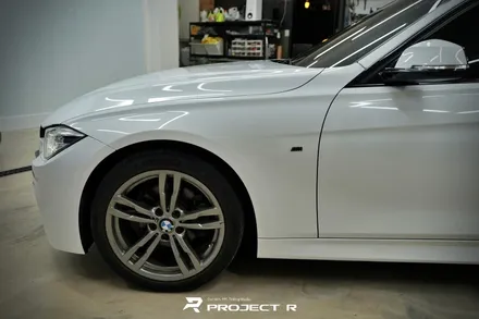 BMW 3시리즈 전체 랩핑, 에이버리 유광 화이트 시공, 부천 자동차랩핑 전문 프로젝트알 / 부천 원미구 상동