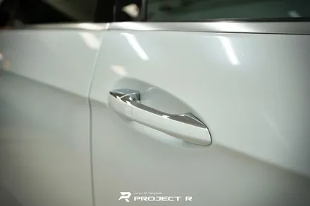 부천랩핑 벤츠 E클래스 고광택 전체랩핑, 비닐프로그 화이트펄 시공 프로젝트알 / 부천 원미구 상동