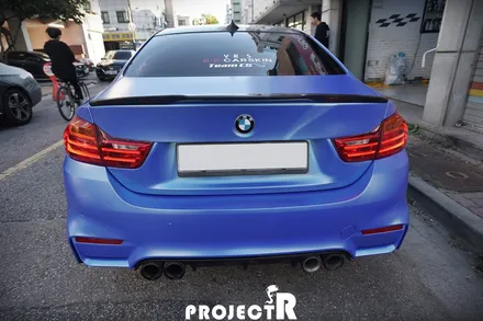 BMW 4시리즈 사고 부분 랩핑, 에이버리 슈프림 사틴 웨이브 블루 메탈릭 by 부천 자동차 래핑 전문 프로젝트R / 부천 원미구 상동