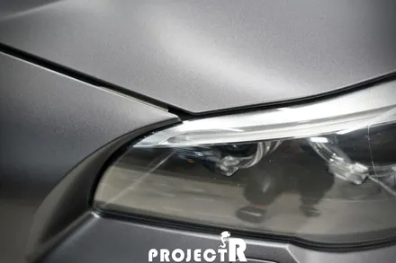 BMW 5시리즈 528i 에이버리 사틴그레이 전체 랩핑, 부천 자동차 래핑 전문 프로젝트R / 부천 원미구 상동