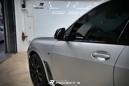 BMW X7 40i 에이버리 사틴실버메탈릭 전체 랩핑, 부천랩핑 프로젝트알 / 부천 원미구 상동