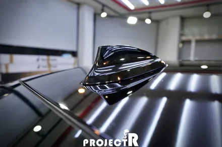 BMW 5시리즈 520d 전체 랩핑, 에이버리 유광블랙 자동차 래핑 by 인천 프로젝트알 / 부천 원미구 상동