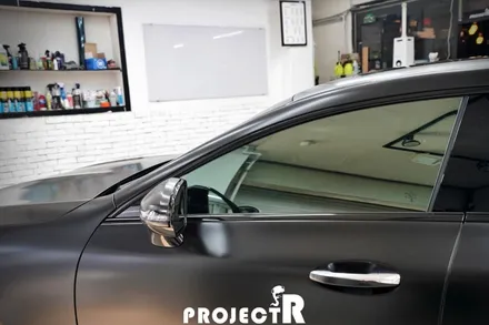 벤츠 CLS 300d 에이버리 사틴블랙 전체 랩핑 시공, 부천 자동차랩핑은 프로젝트알 / 부천 원미구 상동