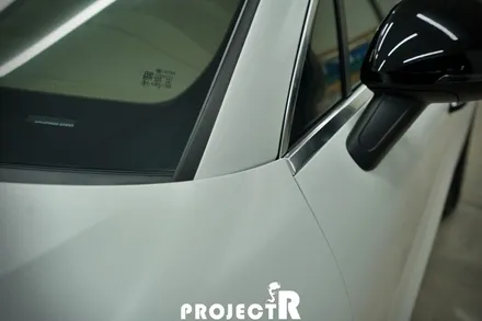 부천 프로젝트알 포르쉐 마칸 전체 랩핑 사고 재작업, 에이버리 사틴 화이트펄 자동차 래핑 / 부천 원미구 상동