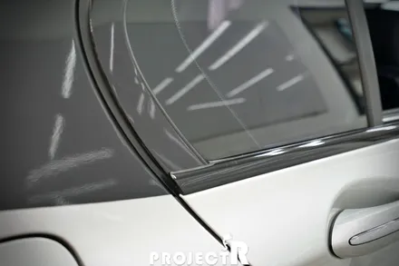 BMW 7시리즈 루프스킨, 필러 라인 블랙 유광 부분 포인트 랩핑 by 프로젝트R / 부천 원미구 상동