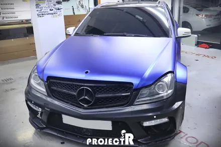벤츠 C63 AMG 블랙크롬 전체 풀 랩핑으로 확실한 드레스업 튜닝 by 부천 프로젝트R / 부천 원미구 상동