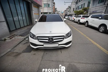 벤츠 E클래스 E300 전체 랩핑, 에이버리 슈프림 유광 이클립스 메탈릭 by 부천 자동차래핑 전문 프로젝트R / 부천 원미구 상동