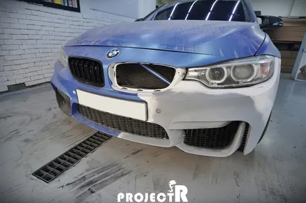 BMW 4시리즈 사고 부분 랩핑, 에이버리 슈프림 사틴 웨이브 블루 메탈릭 by 부천 자동차 래핑 전문 프로젝트R / 부천 원미구 상동