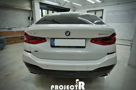 BMW 5시리즈 5GT 그릴 포인트 랩핑 크롬 죽이기 및 본넷 헤드라이트 PPF 보호필름 시공기 by 프로젝트알 / 부천 원미구 상동
