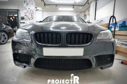 BMW 5시리즈 전체 랩핑, 에이버리 락그레이 자동차 래핑 by 부천 랩핑 전문 프로젝트R / 부천 원미구 상동