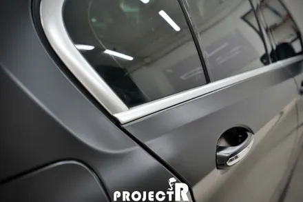 BMW 5시리즈 530i 에이버리 사틴블랙 전체 랩핑, 인천 자동차 래핑 전문 프로젝트R / 부천 원미구 상동