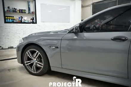 BMW 5시리즈 전체 랩핑, 에이버리 락그레이 자동차 래핑 by 부천 랩핑 전문 프로젝트R / 부천 원미구 상동