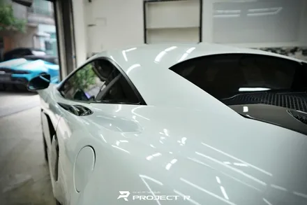 맥라렌 570s 에이버리 유광 화이트 전체 랩핑, 스텍 다이노 플렉스 윈드쉴드 시공 / 부천 프로젝트R / 부천 원미구 상동